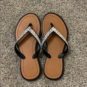 NEW girls flip flops, size 1/2